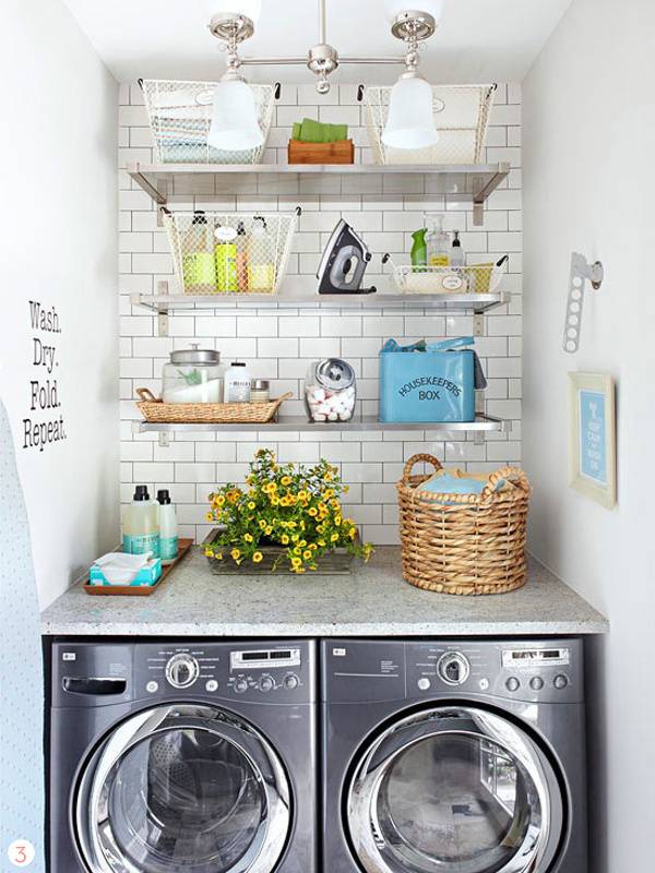 Washer and dryer with white subway tile