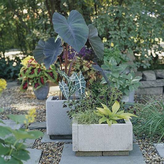 23 Fantastic Concrete Projects For Your Backyard