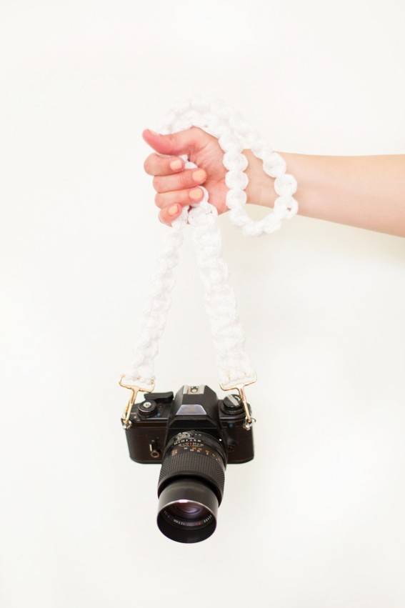12 Simple DIY Camera Straps