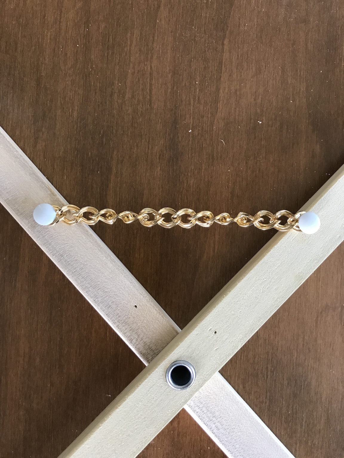 How to: Repurpose an Old Drying Rack into a Stylish Magazine Rack - Curbly