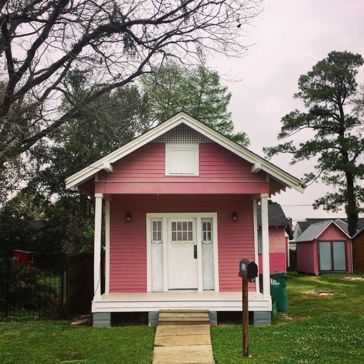 Follow These Home Exterior Insta Accounts | No. 16: The Preservationist