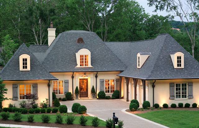 97 Homes With Major Curb Appeal