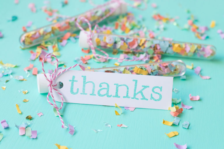 Celebrate Your Guests with DIY Confetti Wedding Favors Curbly