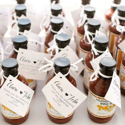 21 Wedding Favors Your Guests Will Actually Use - Curbly