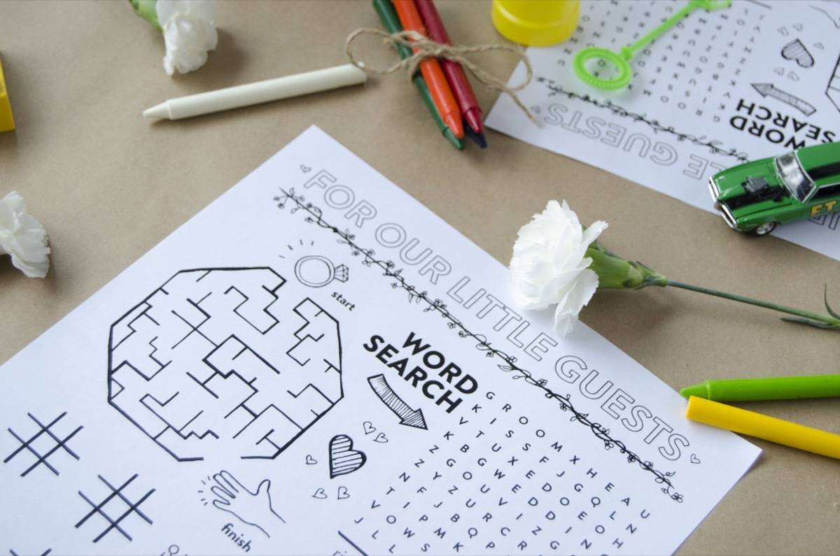 Wedding puzzle pages for bored little guests | Free printable!
