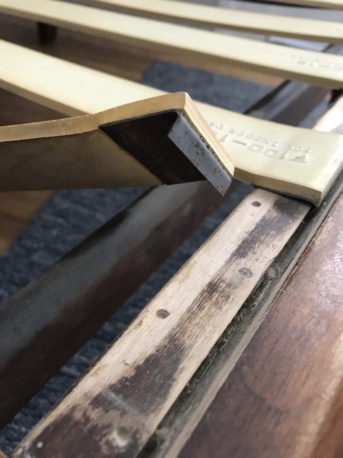 How to Repair the bing on a Vintage MidCentury Chair Curbly