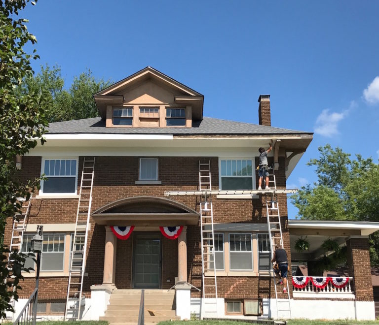 Thinking of Buying an Old Home? Here are 13 Questions You Need to Ask