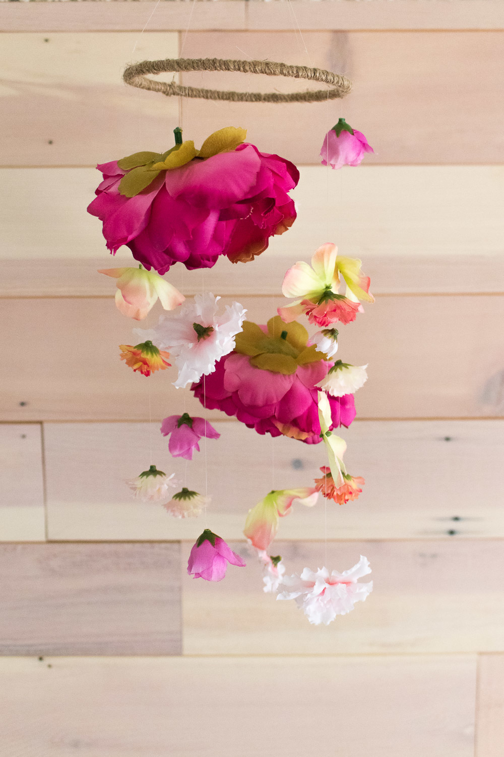 How to Make A Floral Mobile for Any Room
