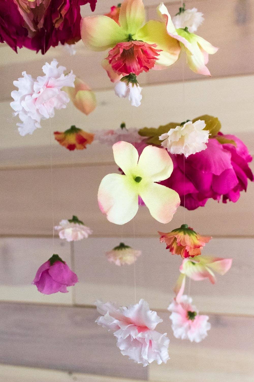How to Make A Floral Mobile for Any Room