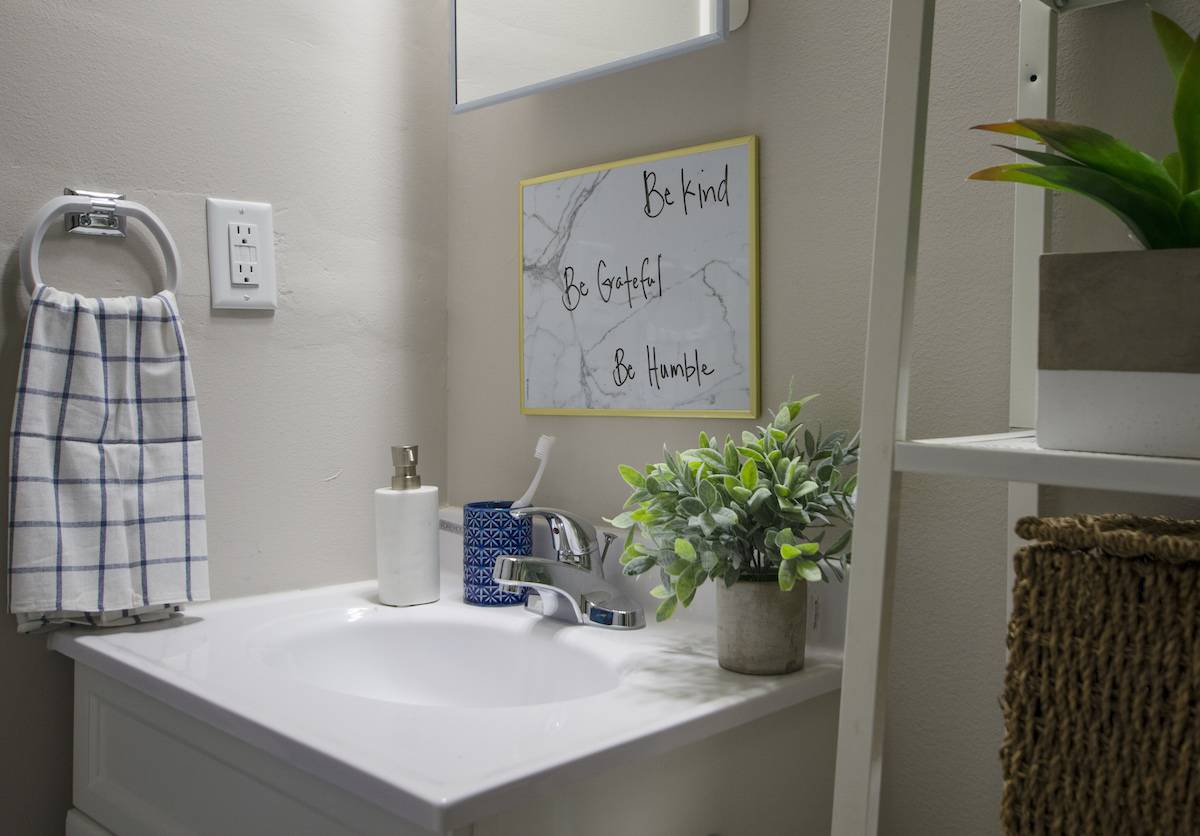 Tips for Styling a Plain Builder Grade Bathroom