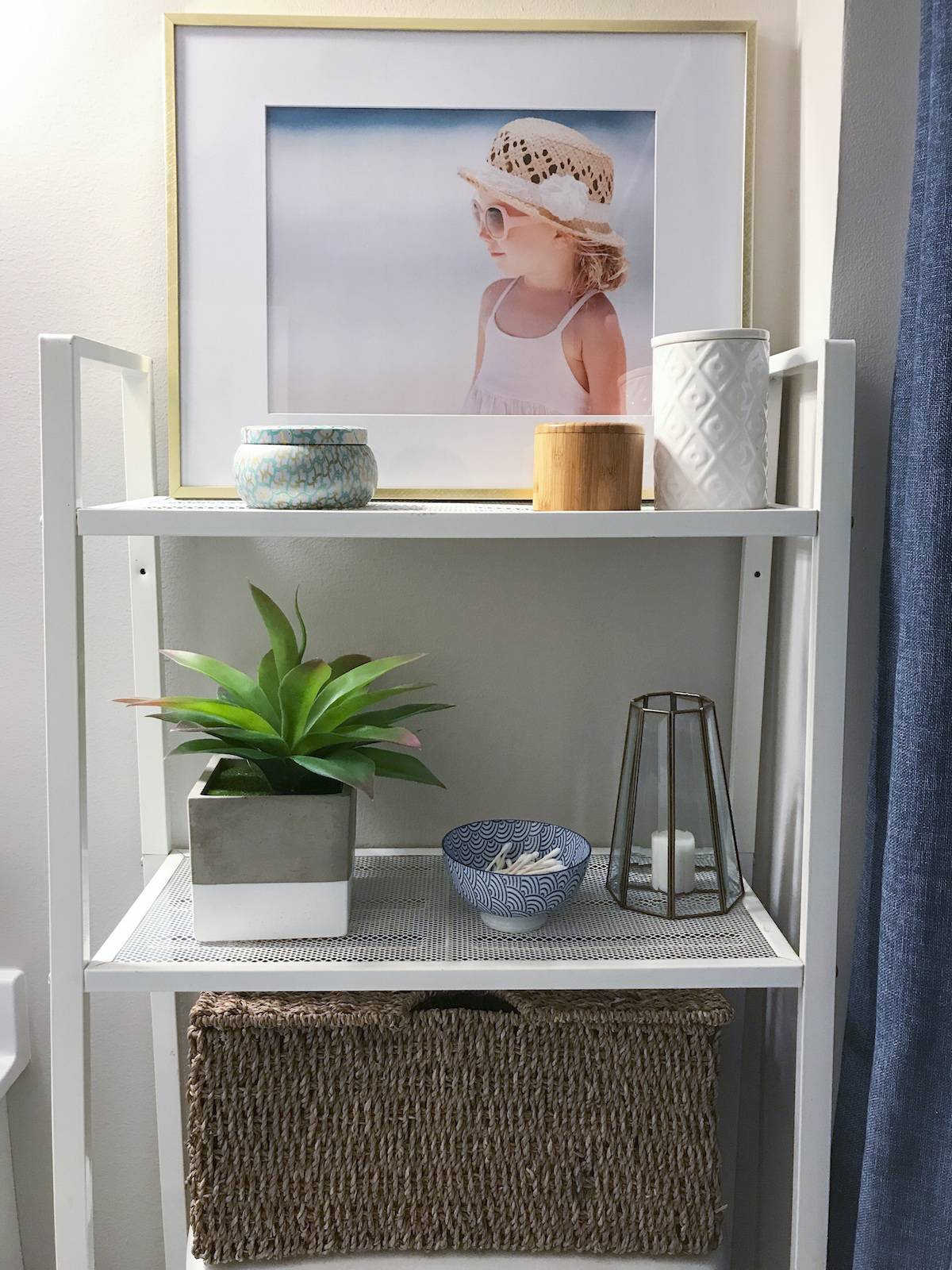 Tips for Styling a Plain Builder Grade Bathroom