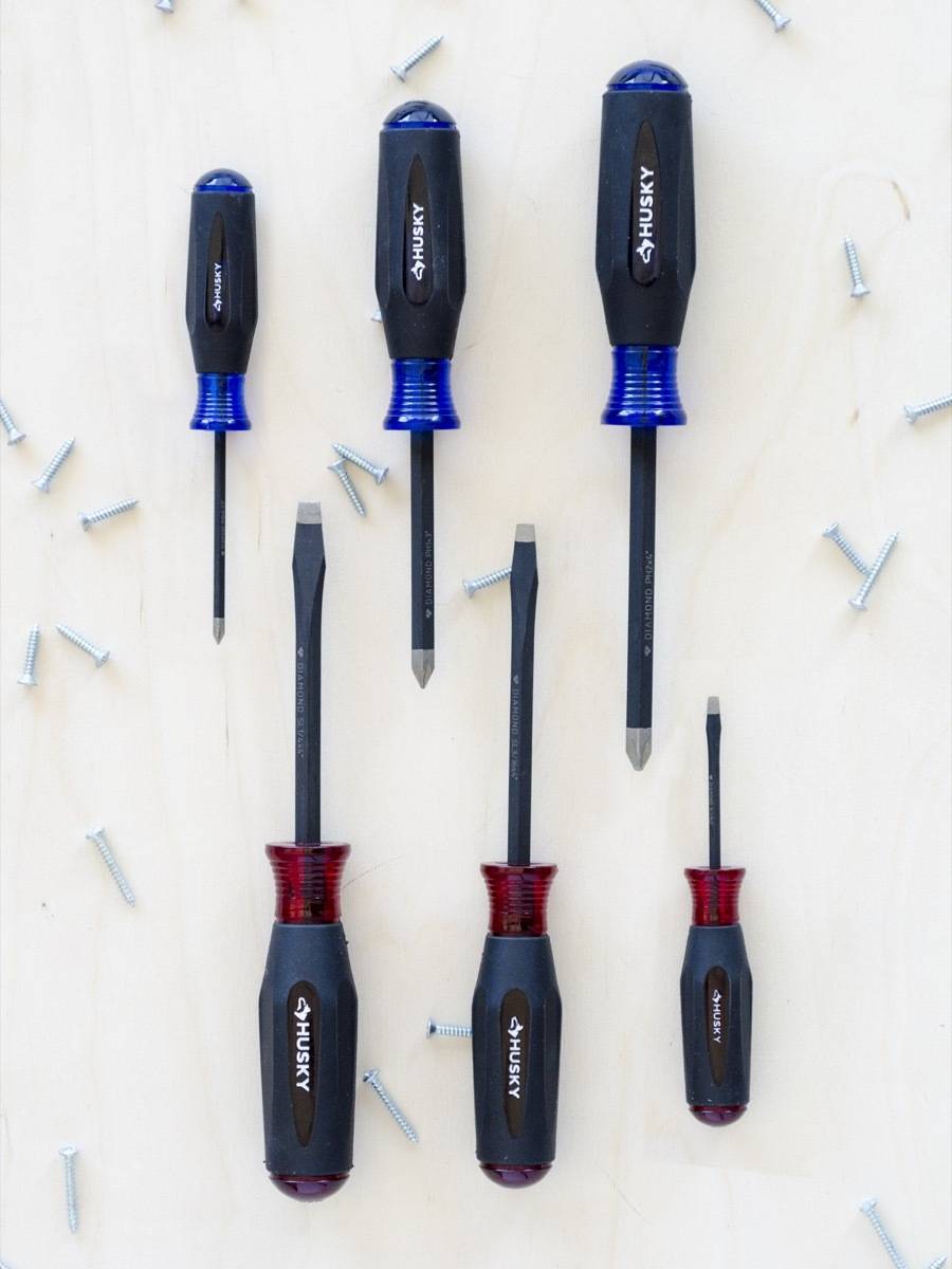 The Essential Dorm Kit: Husky magnetic-tipped screwdriver set