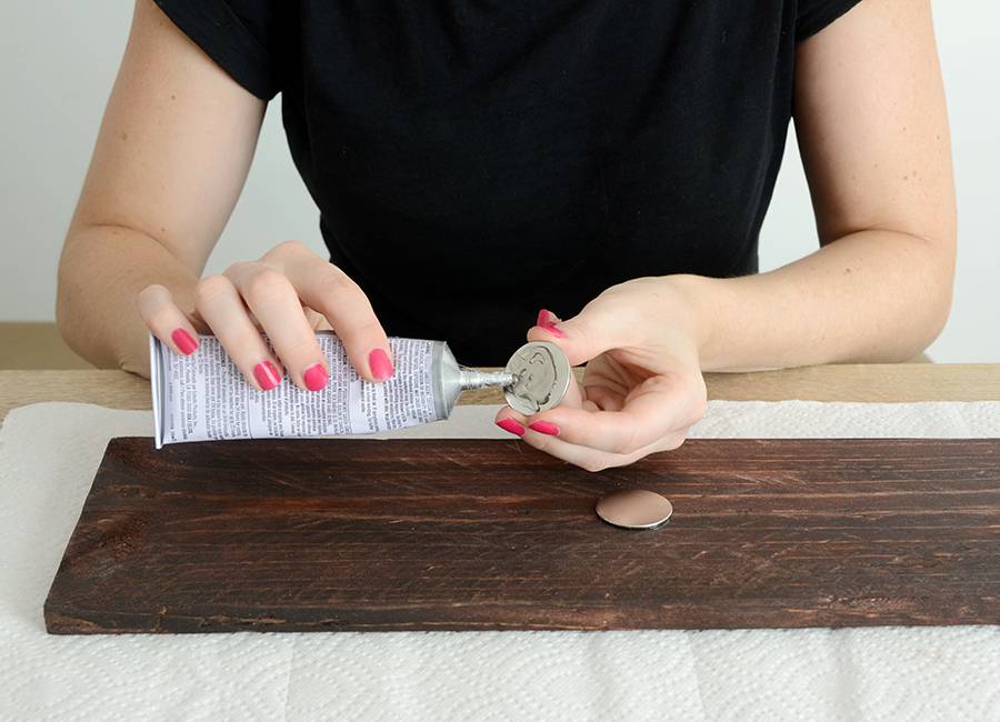 DIY Wooden Wall Mounted Knife Rack