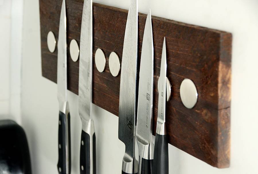 DIY Wooden Wall Mounted Knife Rack