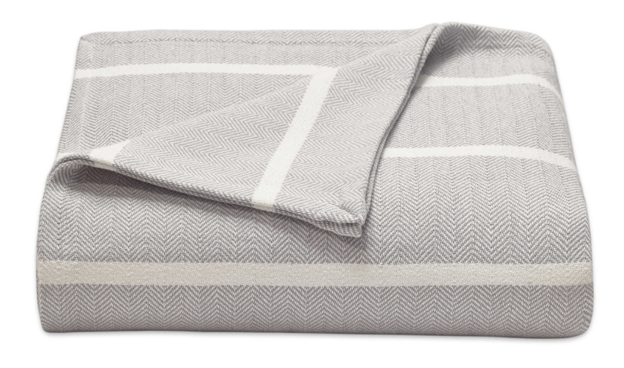 Shopping Guide: Stylish Bedding For Hot Sleepers