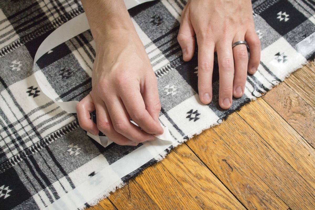 How to fuse two pieces of fabric together