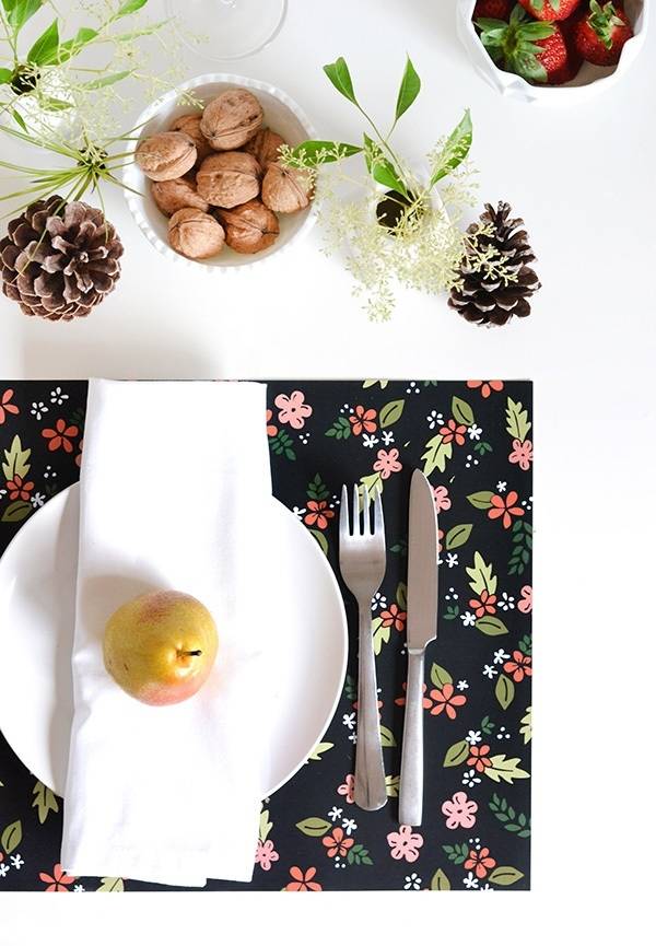 Printable placemats for the holidays