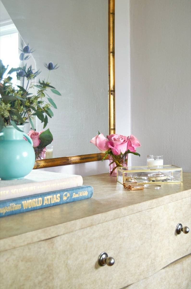 Marble front drawers detail