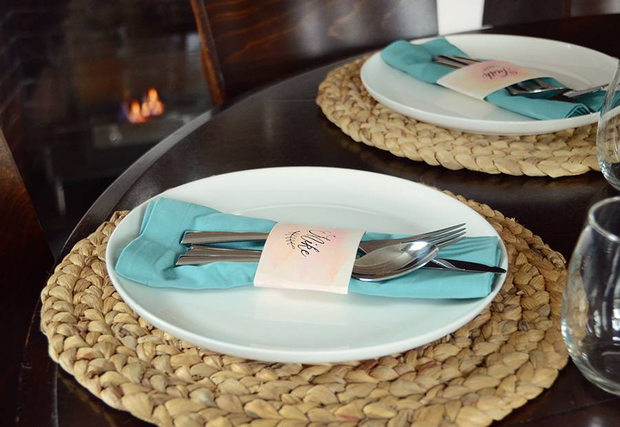 DIY Place Cards With Faux Calligraphy