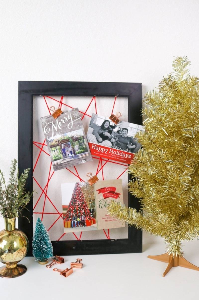 81 Stylish Christmas Decor Ideas You Can DIY | Frame card display