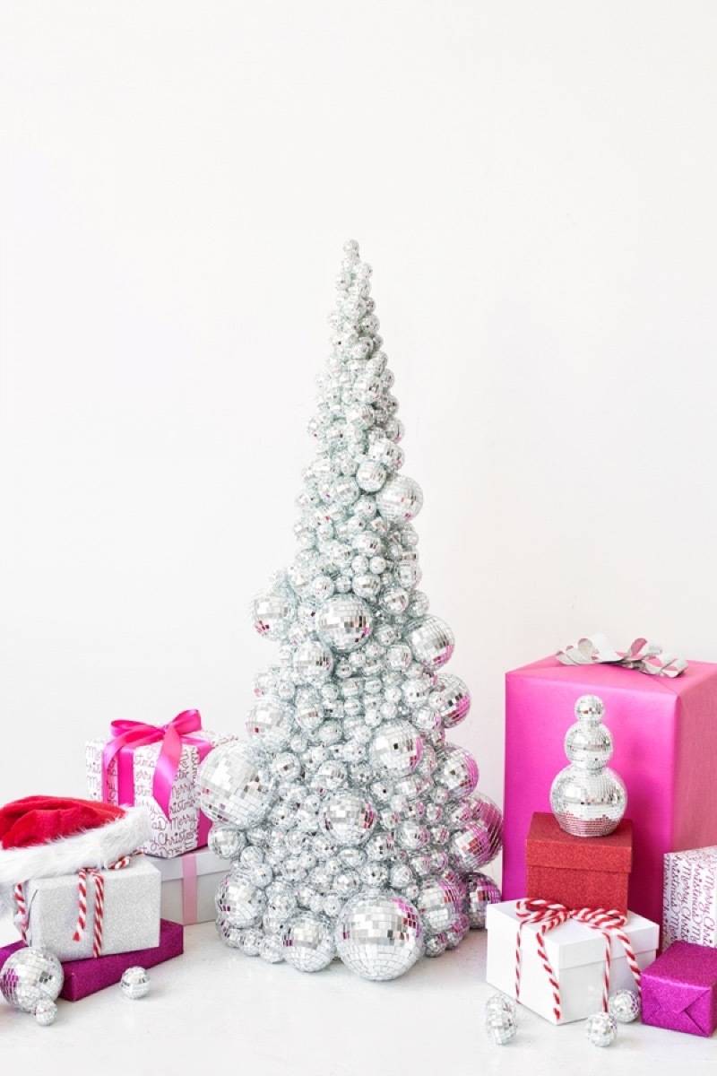 81 Stylish Christmas Decor Ideas You Can DIY | Disco ball tree