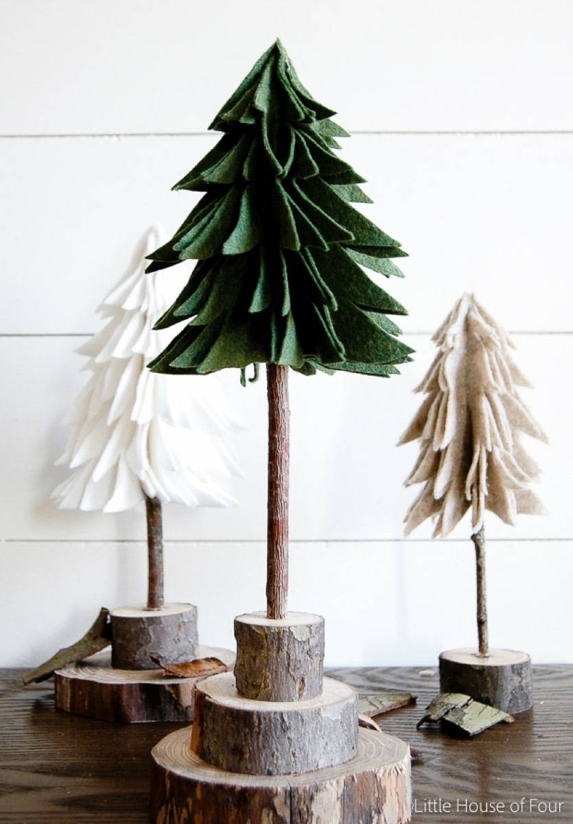 81 Stylish Christmas Decor Ideas You Can DIY | Rustic felt trees
