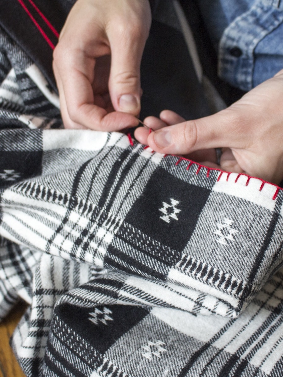 DIY Christmas gift ideas. Here's your reminder to start DIYing for Christmas now!