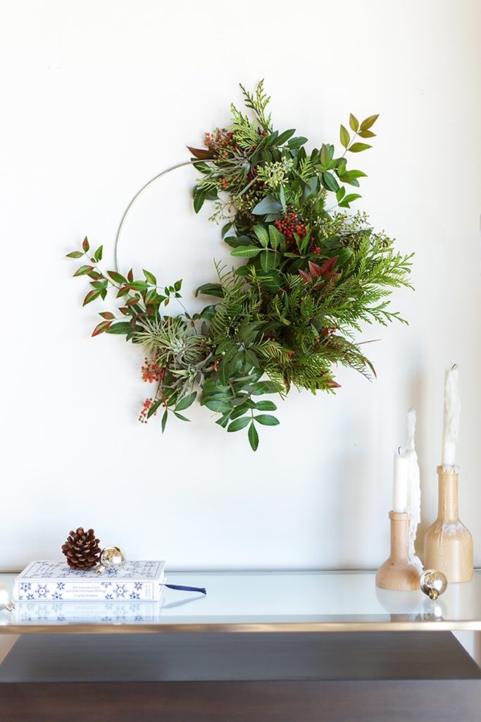 Stylish Christmas Decor MEGA Roundup 81 DIY Ideas for the Holidays