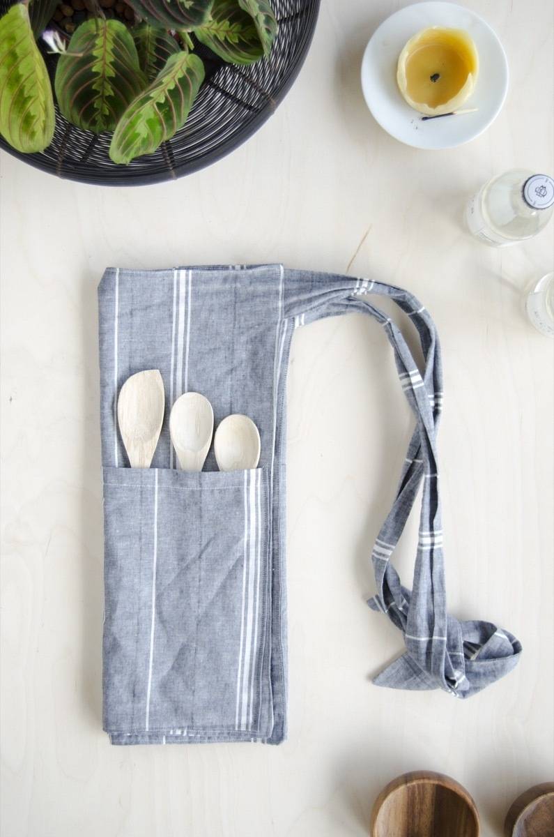 Curbly's Best DIY Projects of 2017: The Half-Hour Half Apron