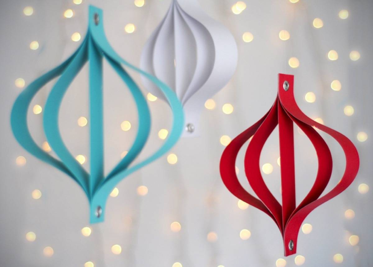 Mod paper ornaments