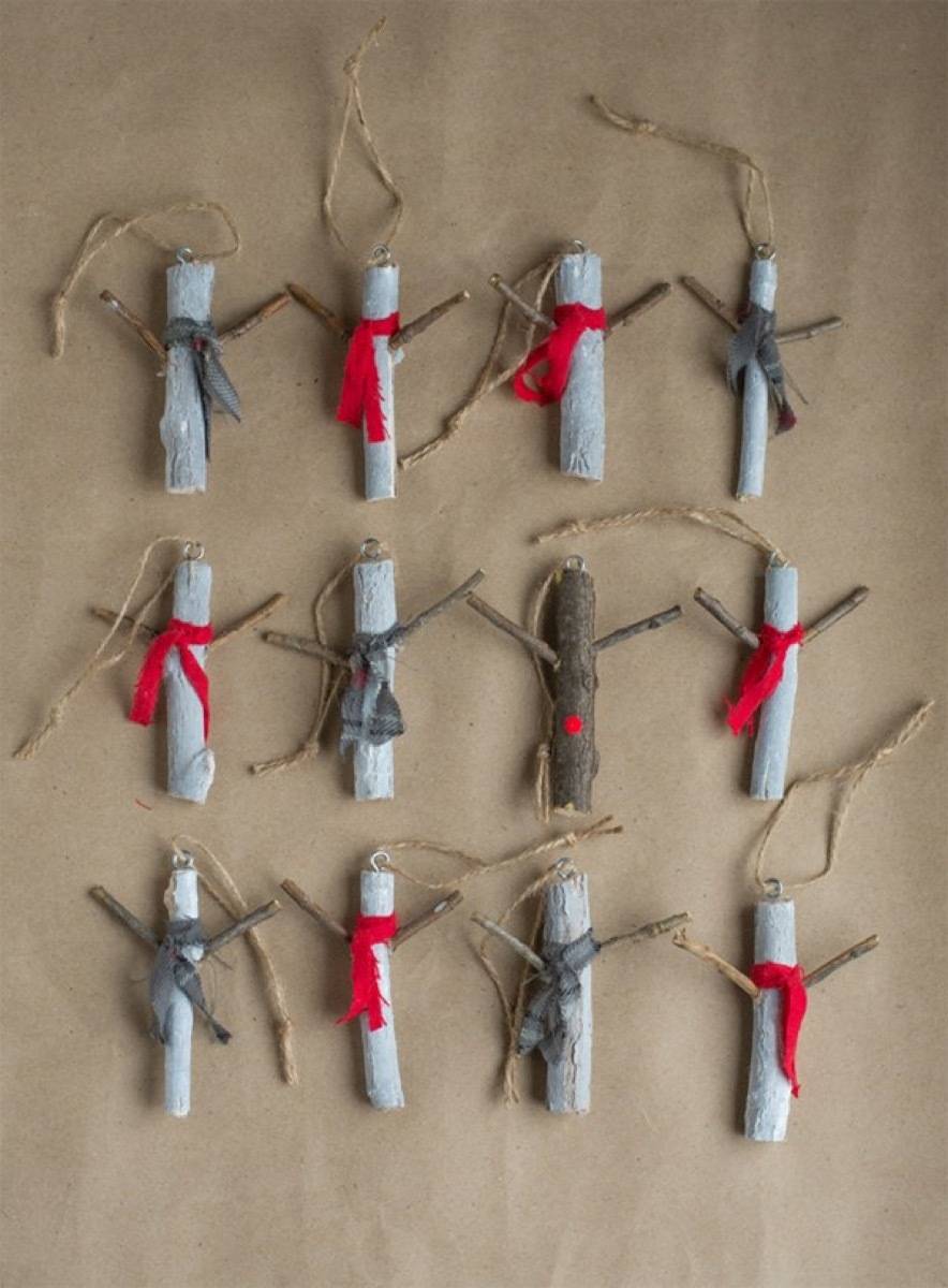 DIY Christmas Ornaments | Twig people