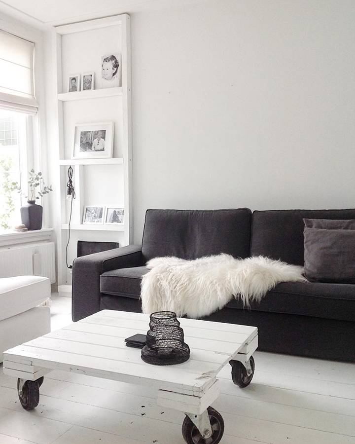 19 Instagram Accounts To Follow If You're In A Minimal Mood