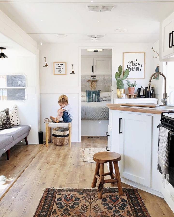 17 Inspiring Boho Bloggers To Follow On Instagram