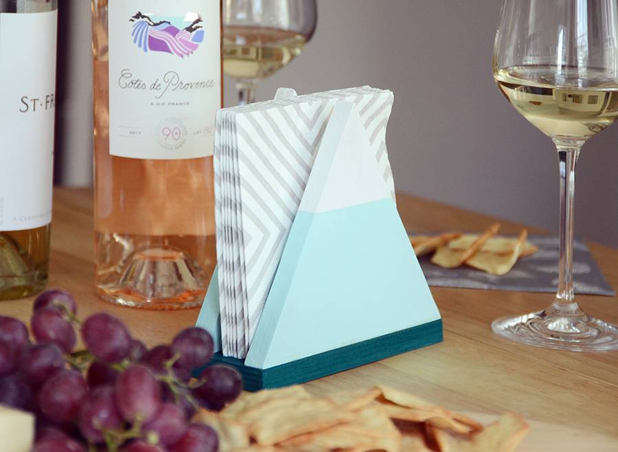 Easy DIY Snowy Mountain Napkin Holder