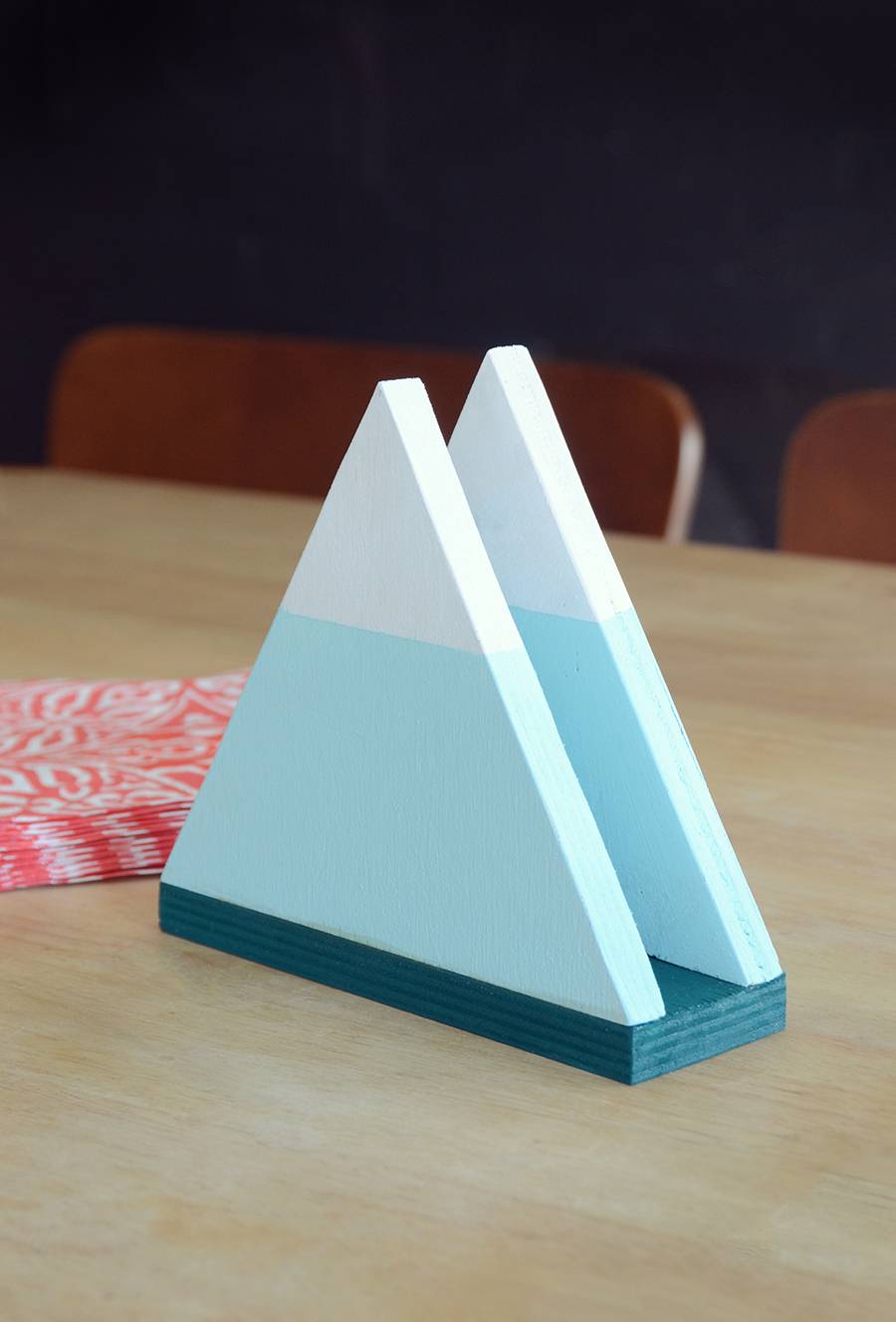 Easy DIY Snowy Mountain Napkin Holder