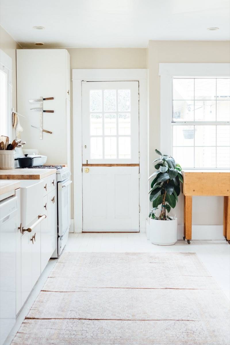 Downsize your material load, room by room. Here's what to throw away in the kitchen