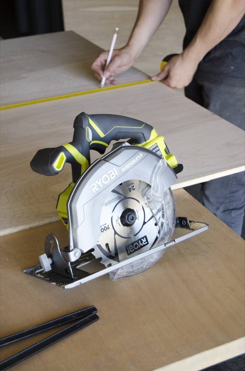 We're using the Ryobi 18V One+ Cordless 7-1/4 in. Brushless Circular Saw to create our rolling clothing rack