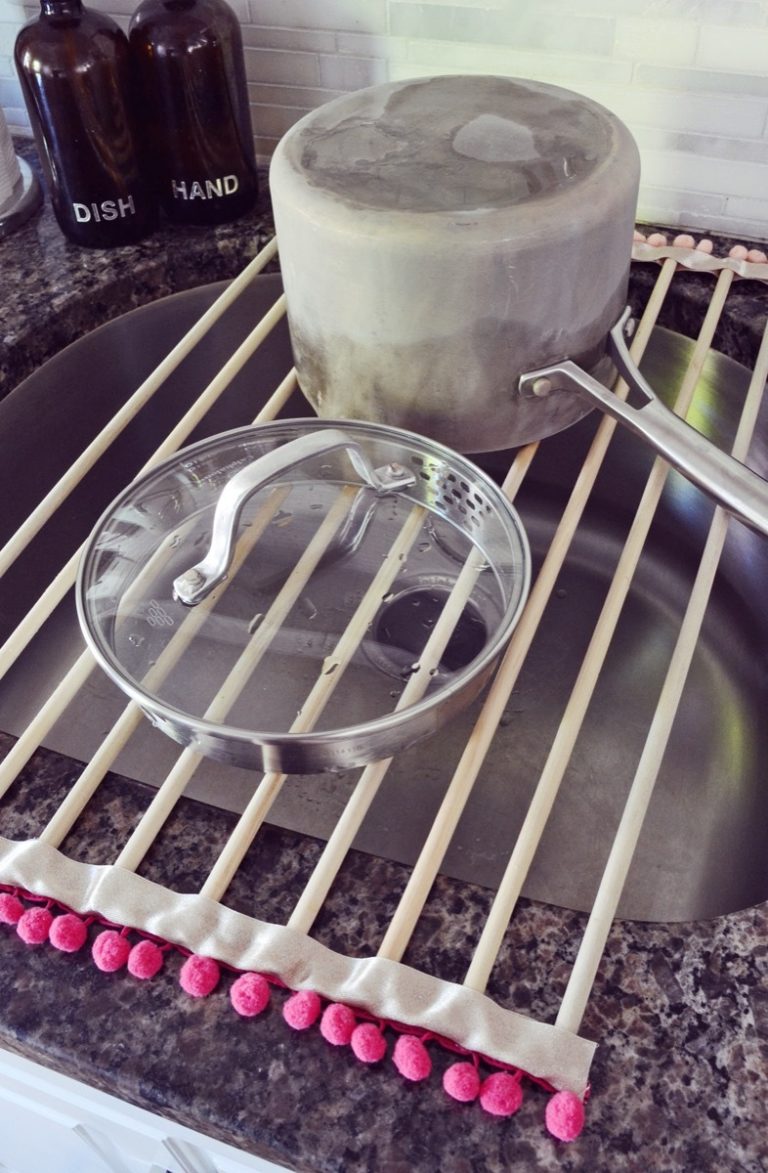 Crazy Easy DIY RollUp Dish Drying Rack DIY This SpaceSaver