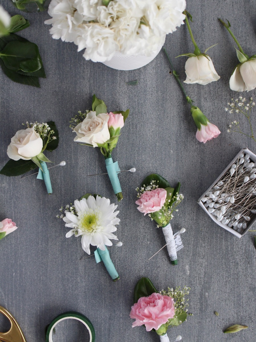 How to Make a Boutonniere for your Big Day