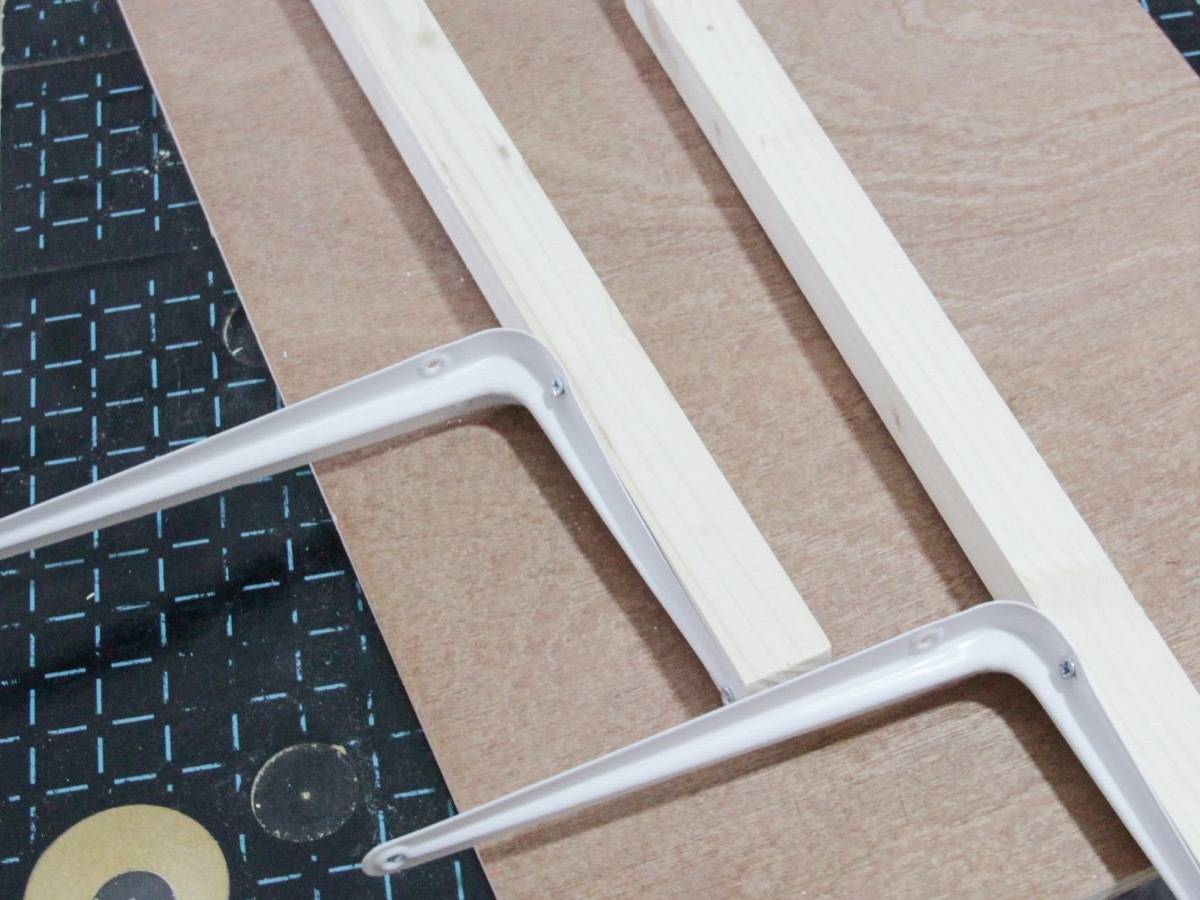 Step 3 | How to Make a Radiator Cat Bed