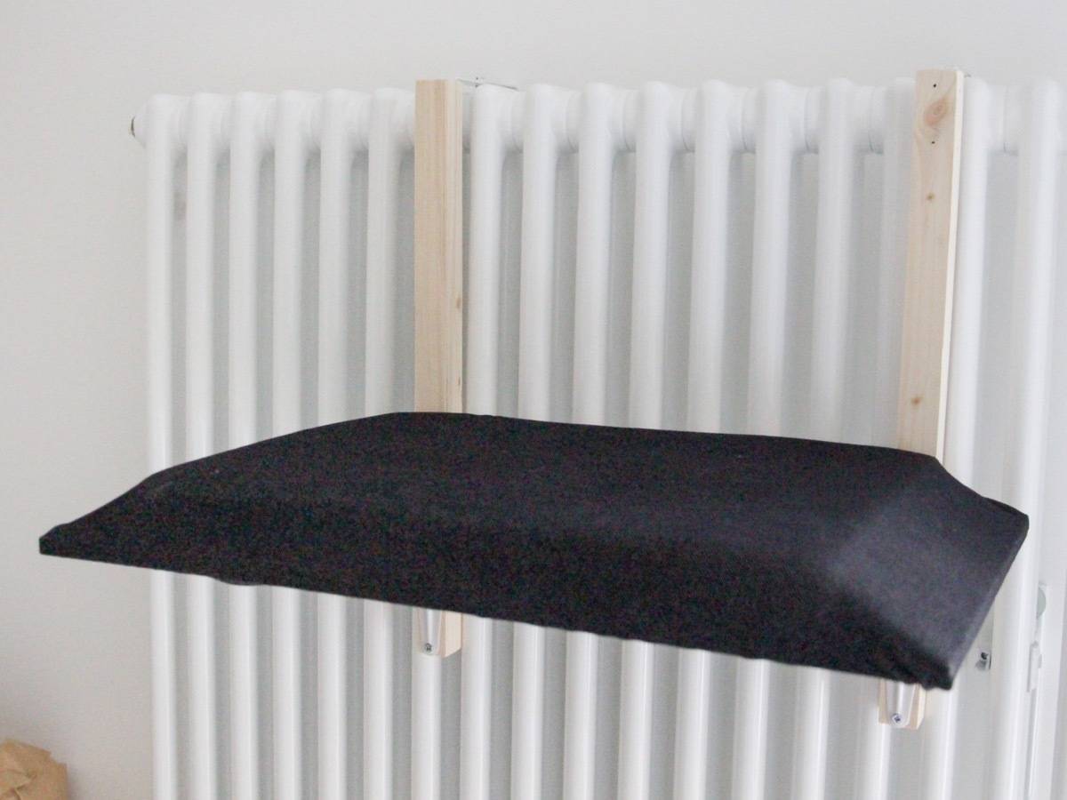 Step 7 | How to Make a DIY Radiator Cat Bed