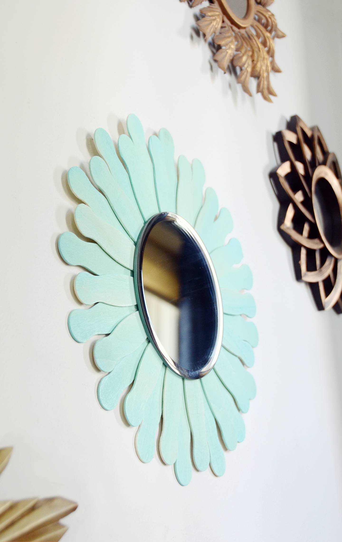 DIY Wooden Starburst Mirror