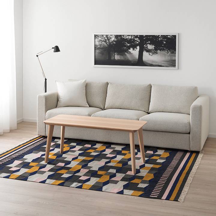 Shopping Guide: 25 Affordable Large Area Rugs You'll Actually Like