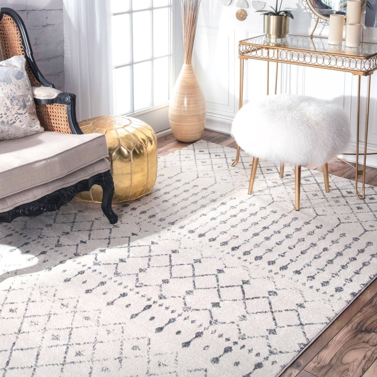 Shopping Guide: 25 Affordable Large Area Rugs You'll Actually Like