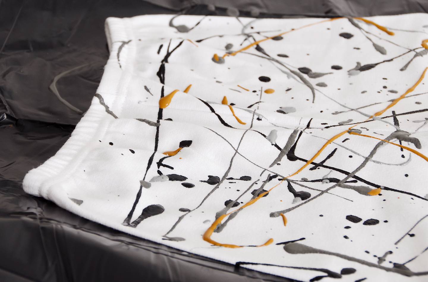 Get Messy: DIY Jackson Pollock Halloween Costume