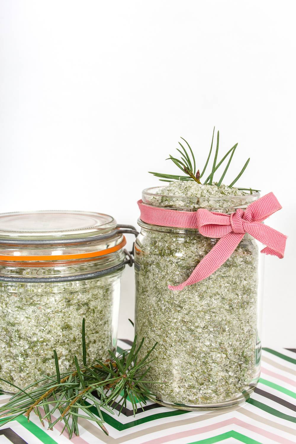 Christmas tree bath salts 7