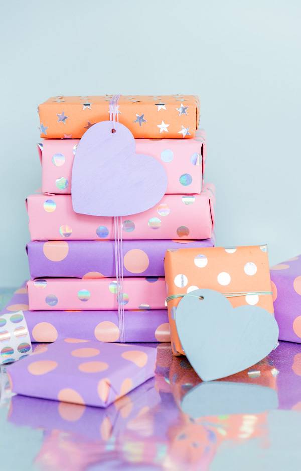 16 Gift Wrap Ideas that Prove the Wrapping is the Best Part