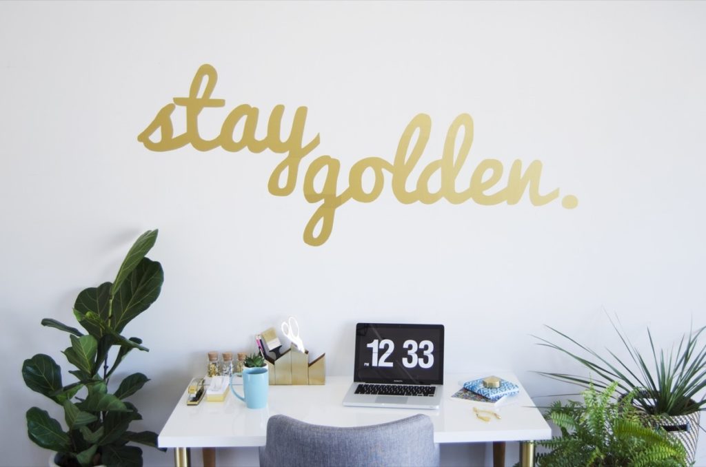 You Can DIY This! Custom Vinyl Wall Decal Stay Golden!