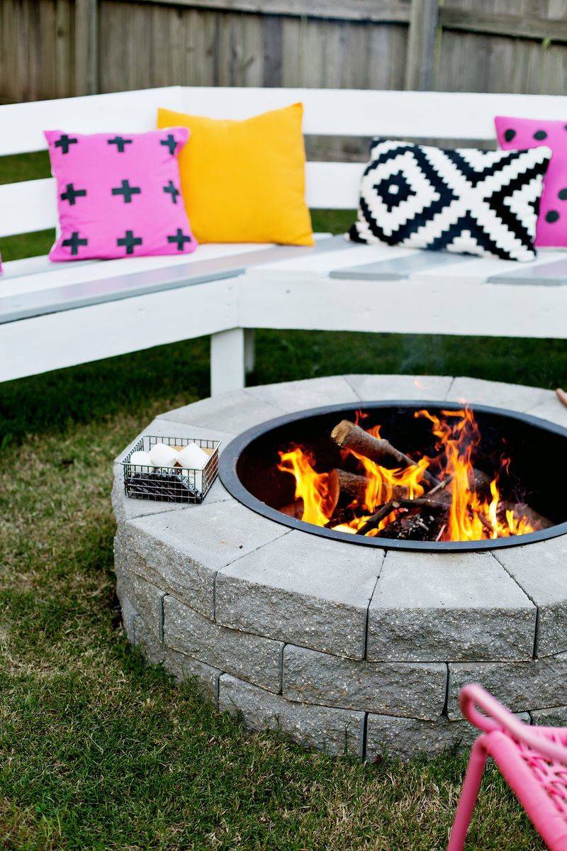 4-step fire pit: 59 DIY landscaping ideas