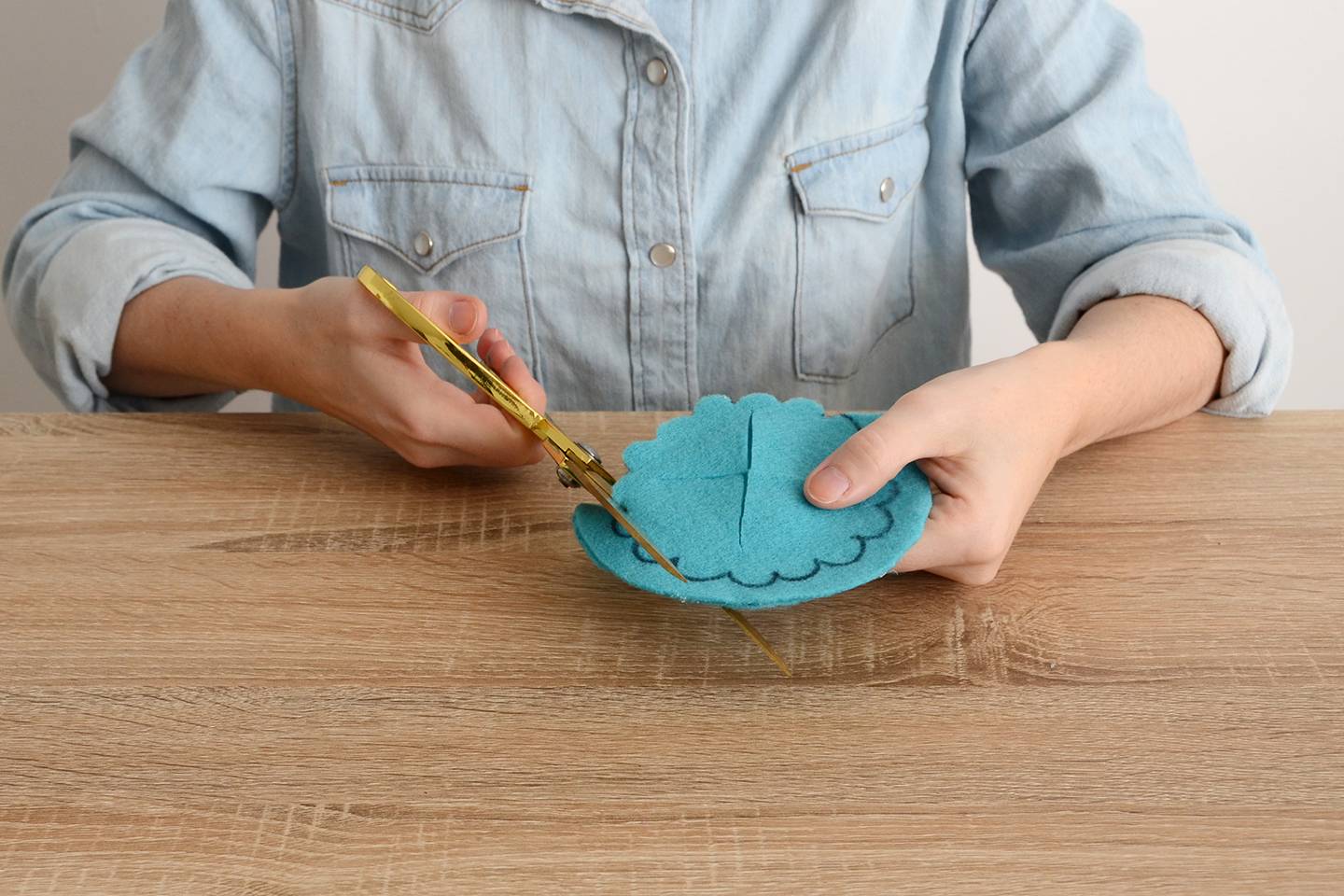 DIY No-Sew Felt Wine Glass Coasters